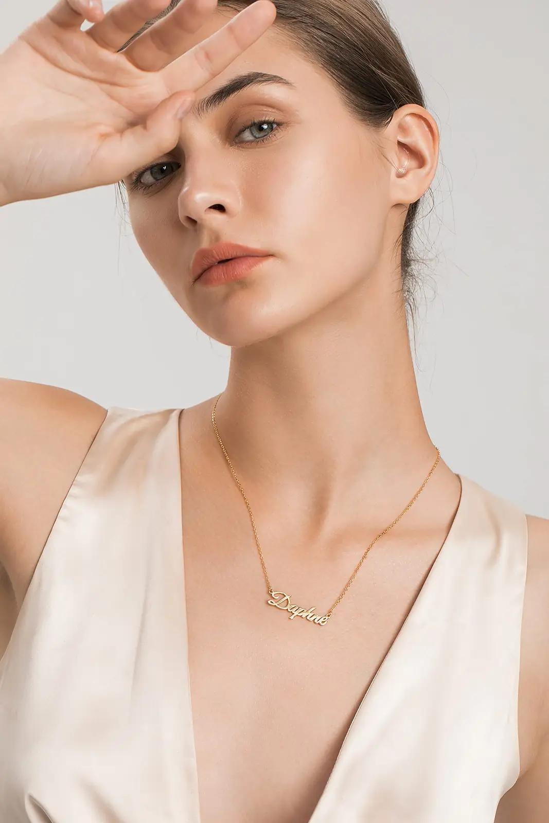 UMAGICBOX Collier Prénom Laura mood – detailne lähivaade