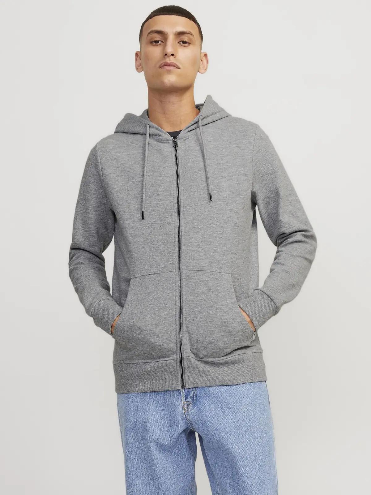 JACK & JONES pehme puuvillane kapuutsiga dressipluus – kasutusnäide