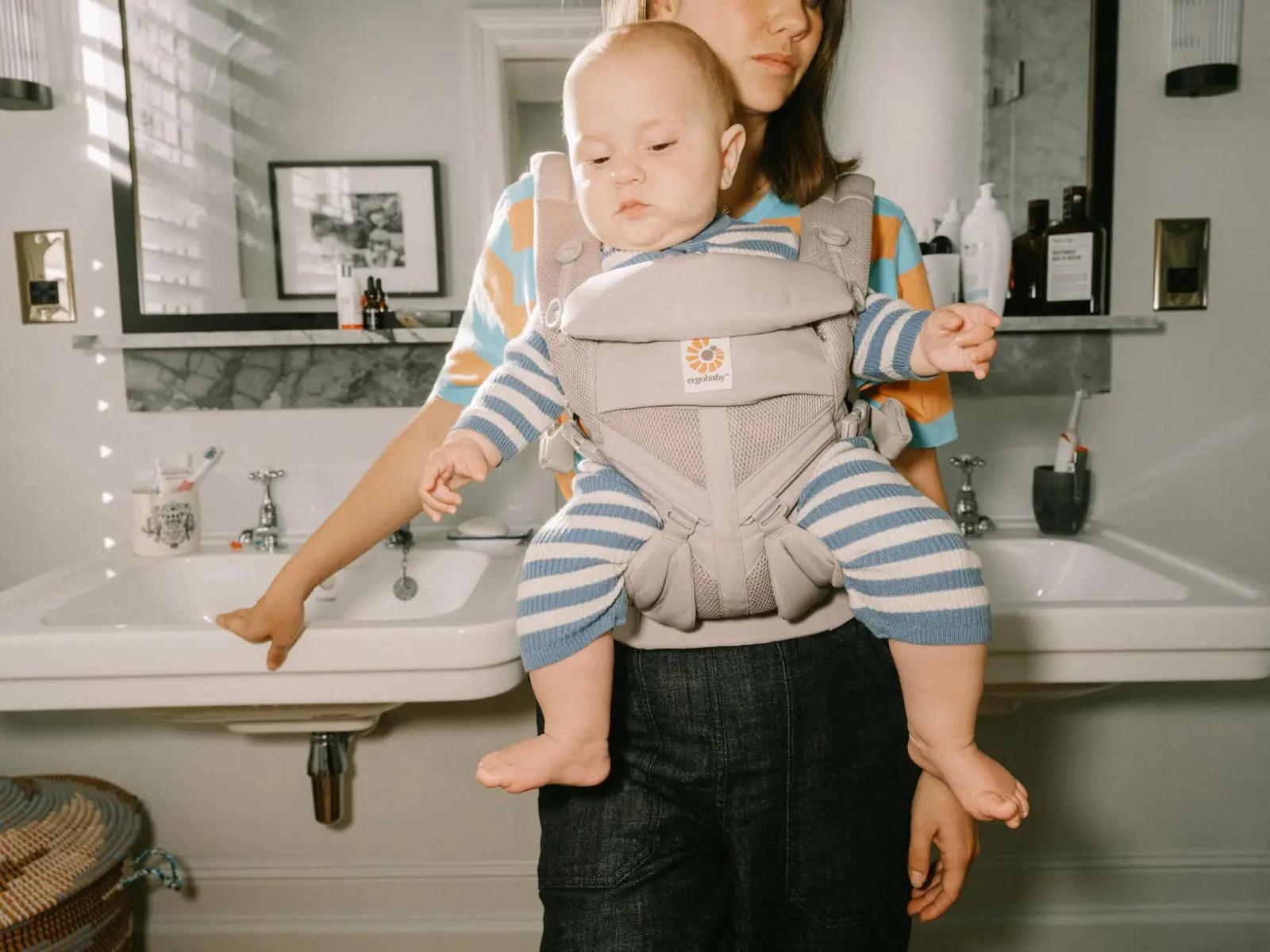 Ergobaby kandekott Omni 360 Cool Air Mesh – pakend ja tarvikud