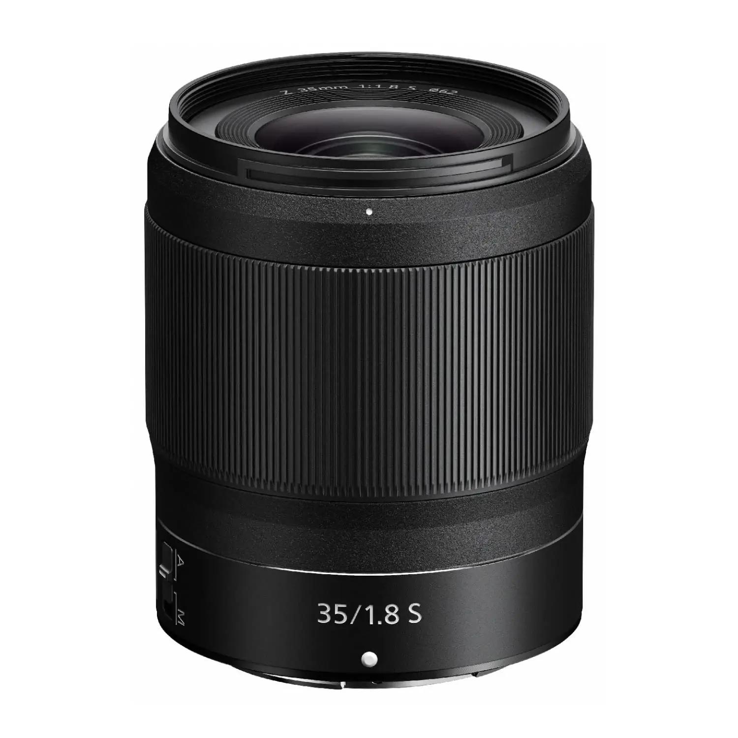 Nikon 20081 kaamera-objektiivid – detailne lähivaade