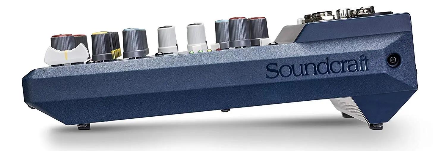 Soundcraft segaja Notepad 12 FX — kompaktne stuudiopõhine – lisavaade