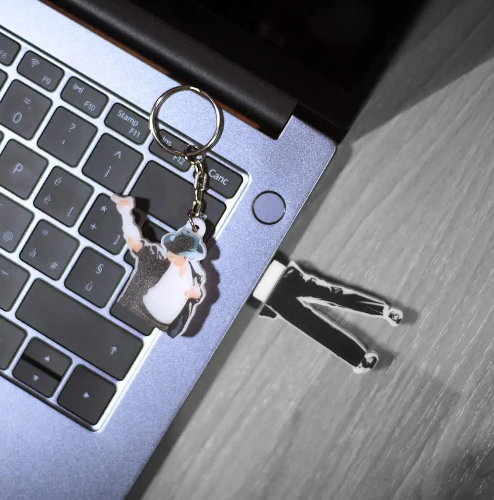 Shop and Solve must USB 3.0 ripats‑pendrive 64 GB – lisavaade