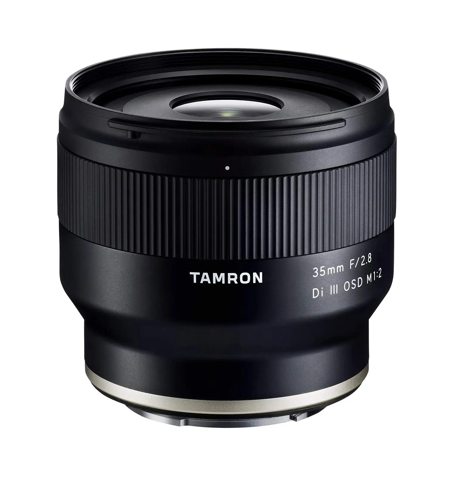 TAMRON kerge 35mm F/2.8 objektiiv Sony E-kinnitusele — kompaktne