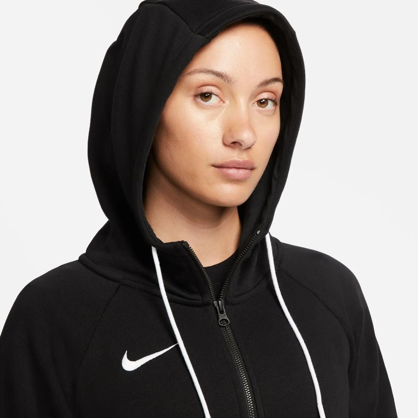 NIKE mugav puuvillane kapuutsiga pusa – stiilne igapäevane valik – kasutusnäide