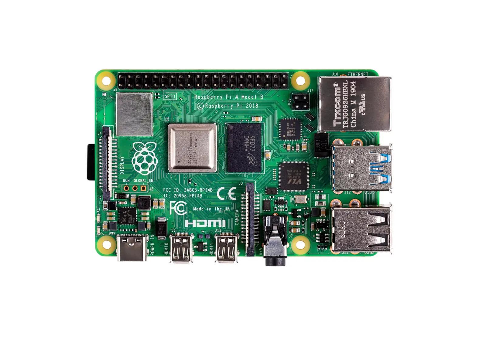 Raspberry Pi kerge plastikist lauaarvuti moodul — 4 GB mälu