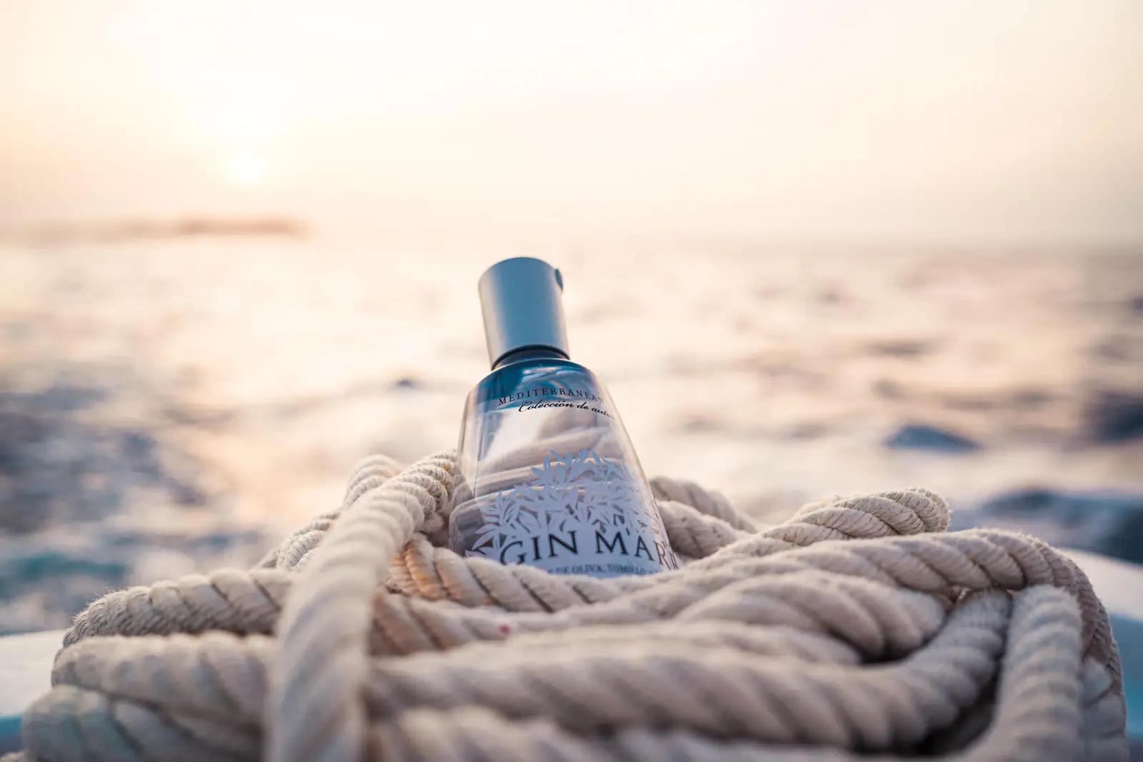 Gin Mare premium Vahemere gin – pehme vürtsikus kingituseks – lisavaade