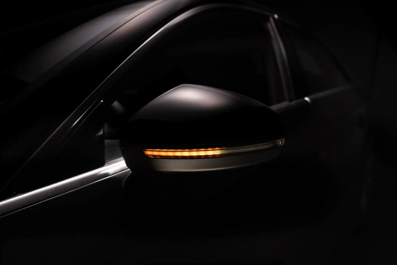 Osram musta viimistlusega dünaamiline peegli-pidurituled Audi A4 – pilt 8