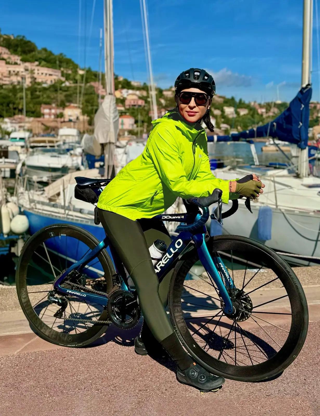 FitsT4 Sports SOCCW04 naised – detailne lähivaade