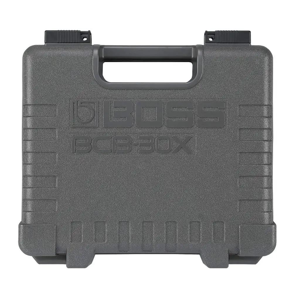 BOSS vastupidav plastikust pedalboard ja kott