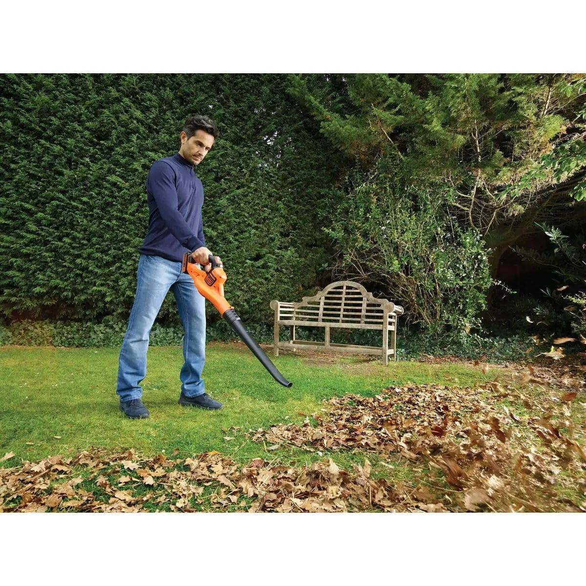 BLACK+DECKER kerge akublästija aiatöödeks — võimas ja mugav – pakend ja tarvikud