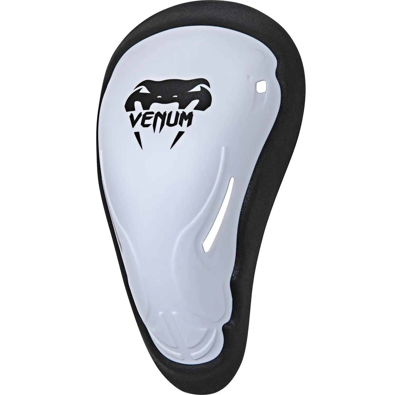 Venum kaitsev sümpaatne ripats charm – tugev plastik, meeste L – detailne vaade