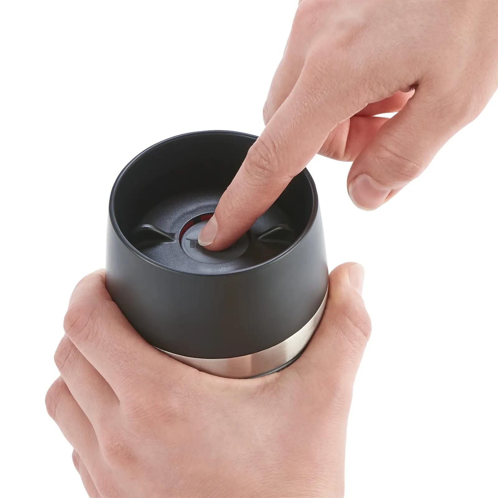 Emsa roostevaba reisikruus 360 ml — soojus- ja tilgakindel – pakend ja tarvikud