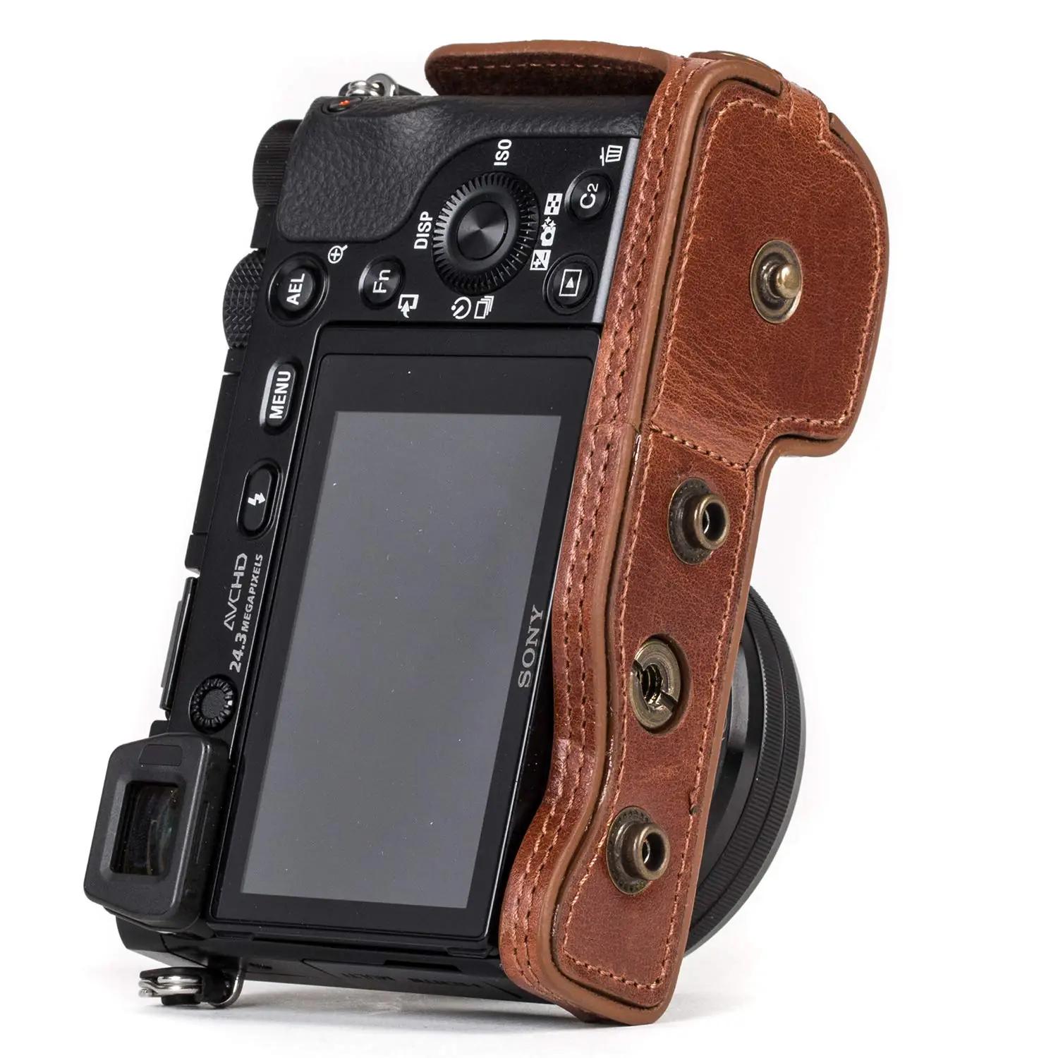 MegaGear nahkne kaamerakott Sony A6300/A6000 jaoks — elegantne – kasutusnäide