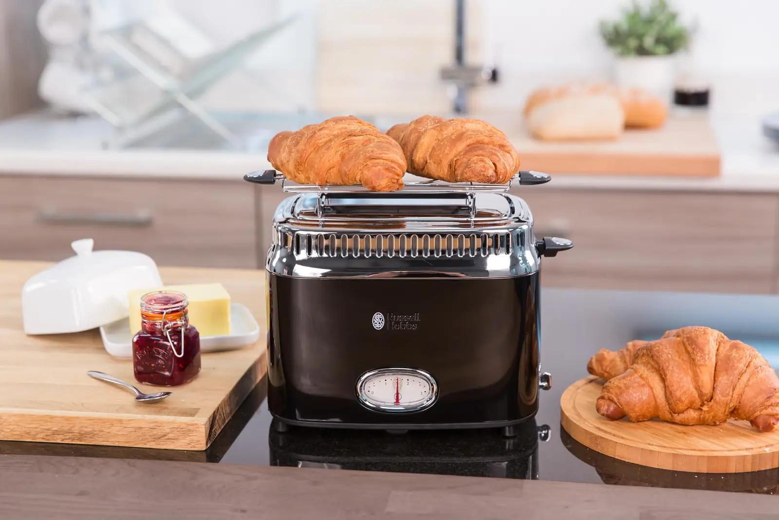 Russell Hobbs 21681-56 Retro kodumasinad – detailne lähivaade