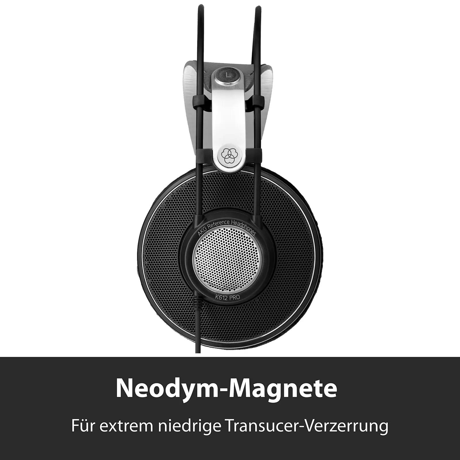 AKG stuudiokuularid nahkpehmendusega — avar helimaailm – detailne vaade