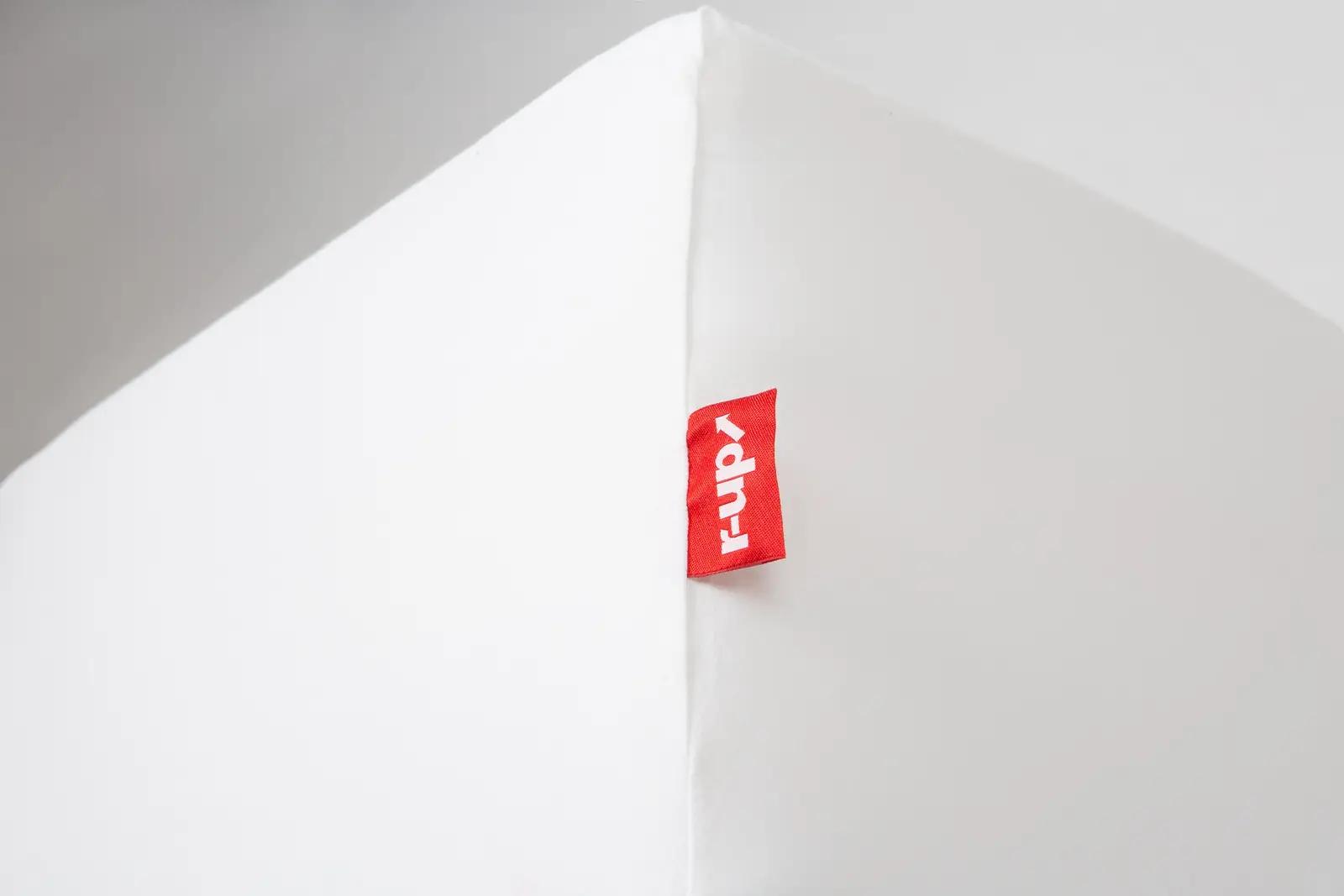 r-up 96900725 elastsed voodilinad – detailne lähivaade