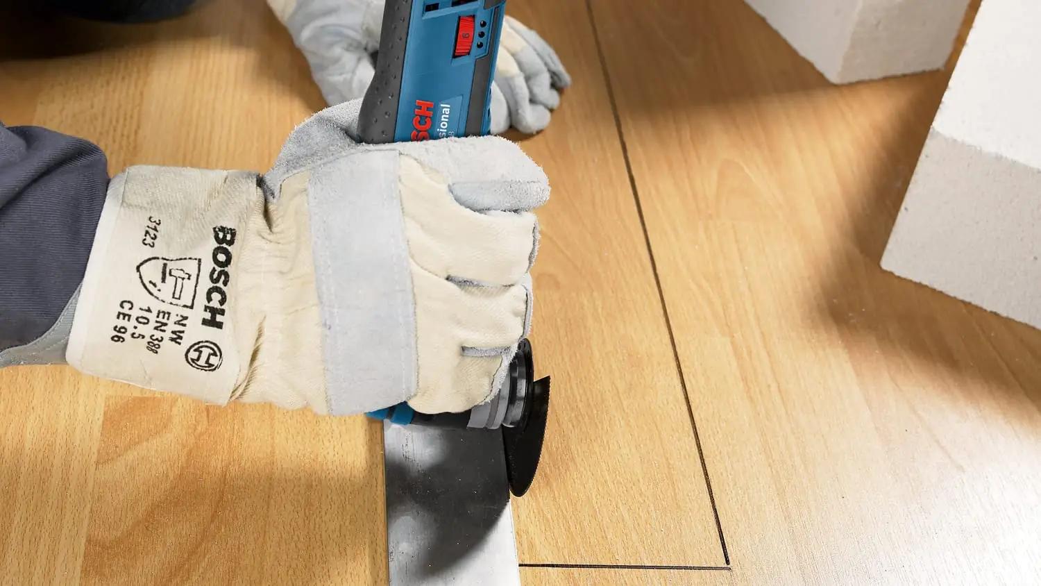 Bosch Professional 12V multi-lõikur — kompaktne tööriistide – lisavaade