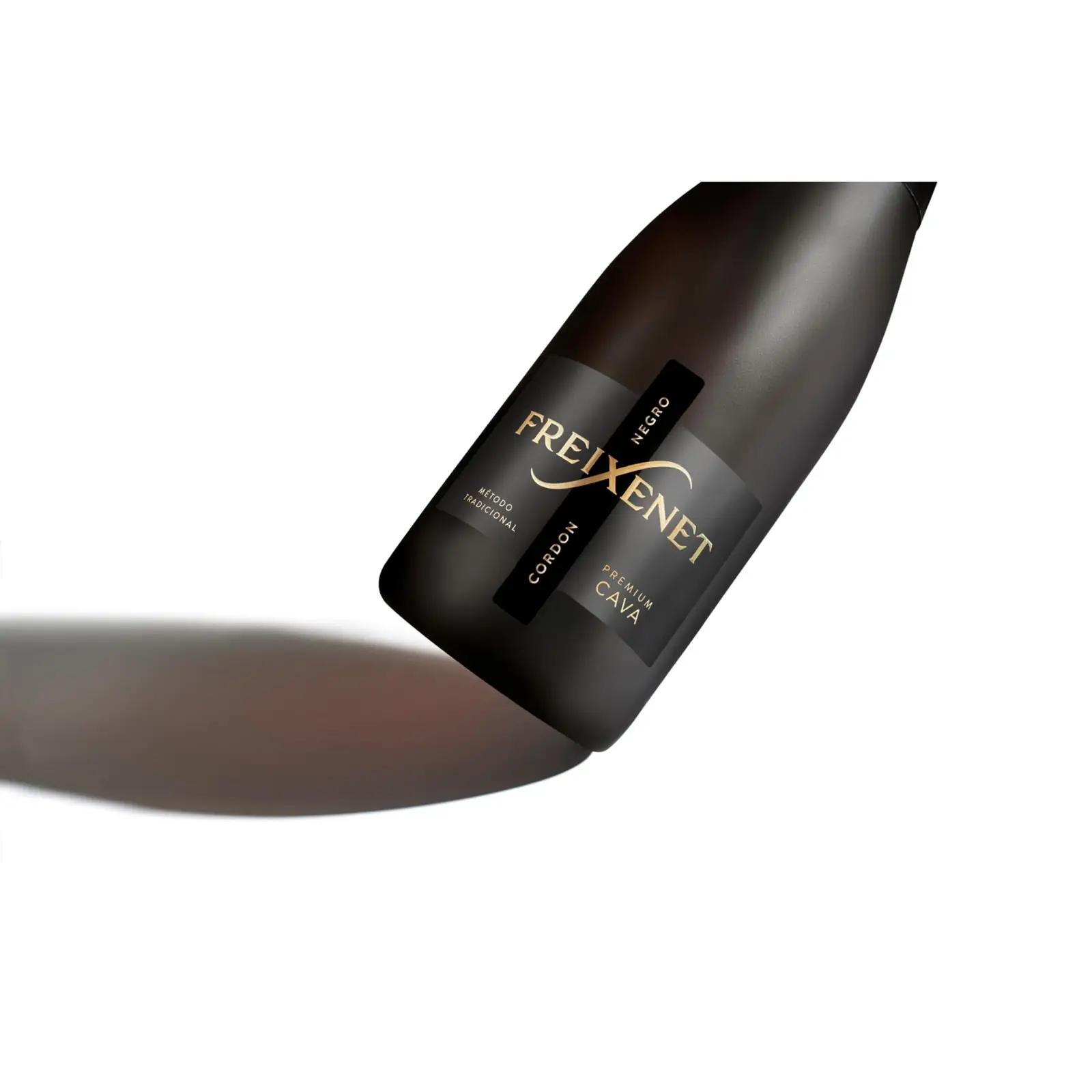 Freixenet elegantne Cordon Negro Brut – pidulik cava 6 x 0,75 l – kasutusnäide