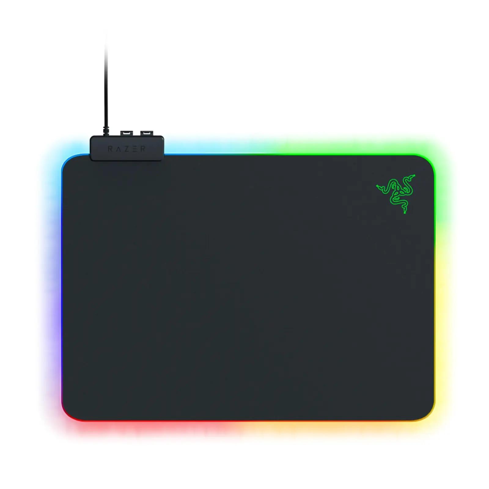 Razer LED-mänguripadi Firefly V2 — mikrotekstuuriga pinda
