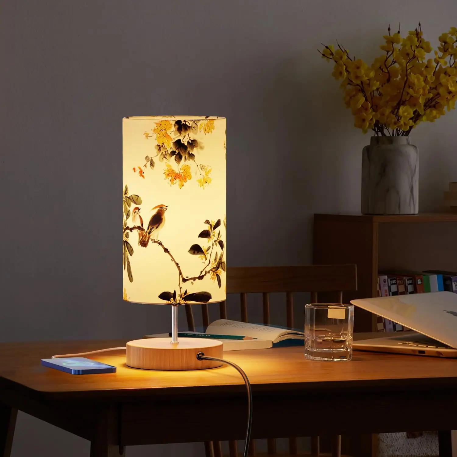 GPATIO modernne metallöölamp kahe USB-pordiga — dekoratiivne – kasutusnäide
