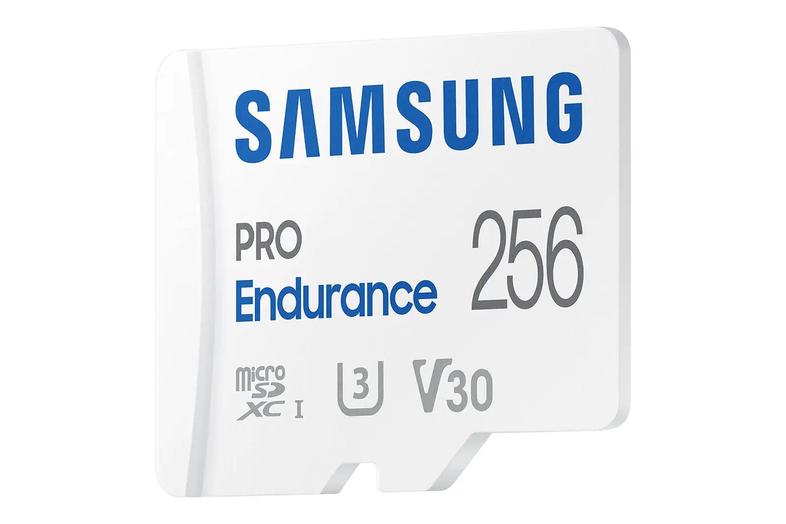 Samsung vastupidav 256 GB microSD-kaart koos SD-adapteriga – pakend ja tarvikud