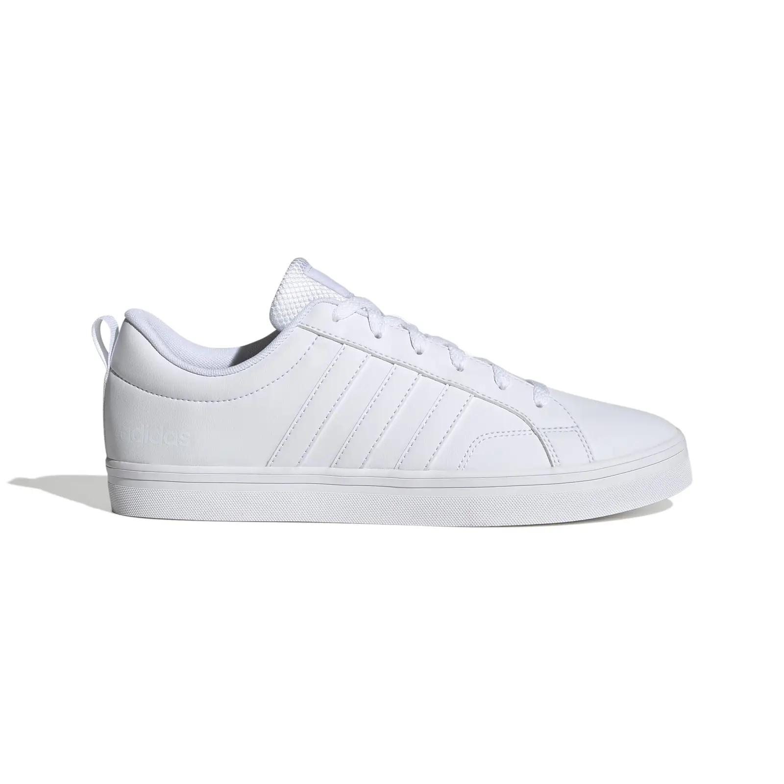 adidas HP6012 tossud – detailne lähivaade