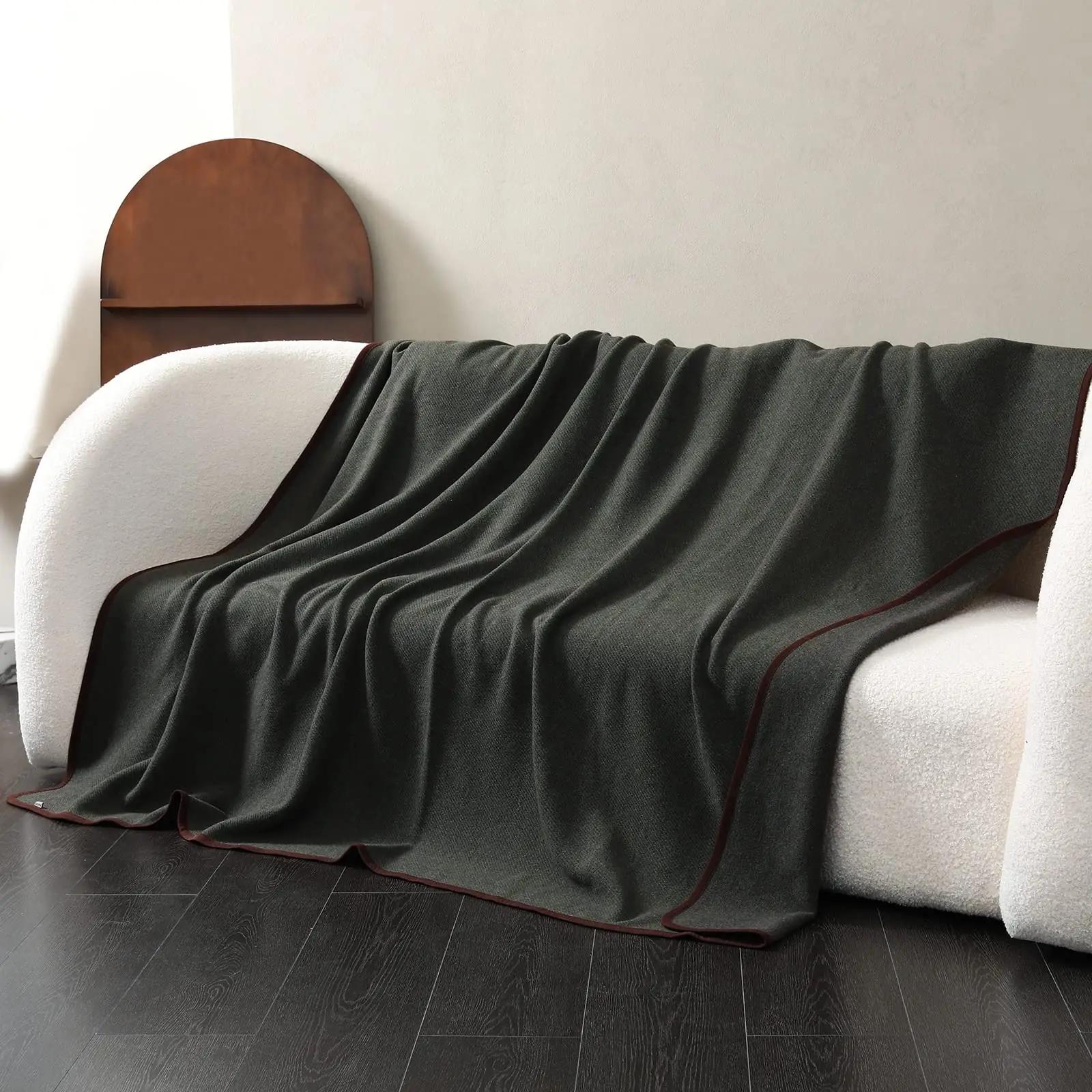 ACUSHLA meriinovillane pleed 160×200 cm – soe matkaks – pilt 6
