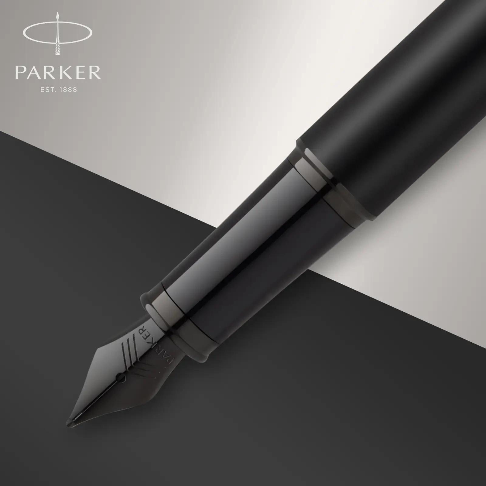 PARKER klassikaline terasest täitevestiil – kasutusnäide