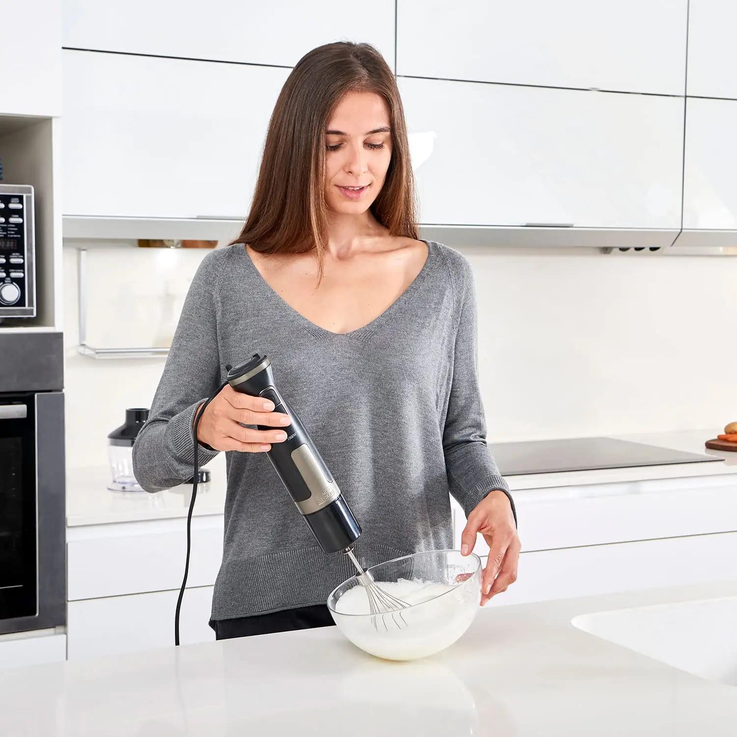 BLACK+DECKER roostevaba käesegisti – võimas 1500W, 4 tarvikut – pilt 6