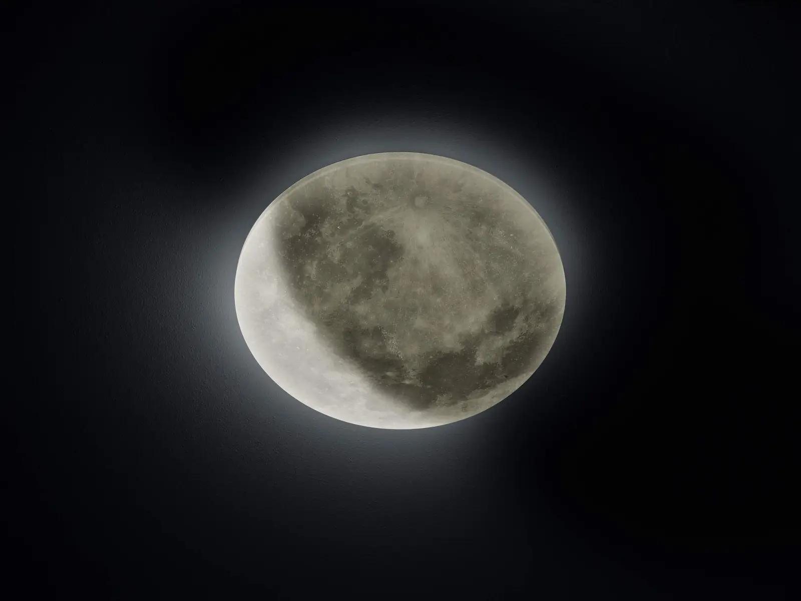 Trio Leuchten valgusti Lunar akrüülkujundusega — hubane õhkkond – kasutusnäide