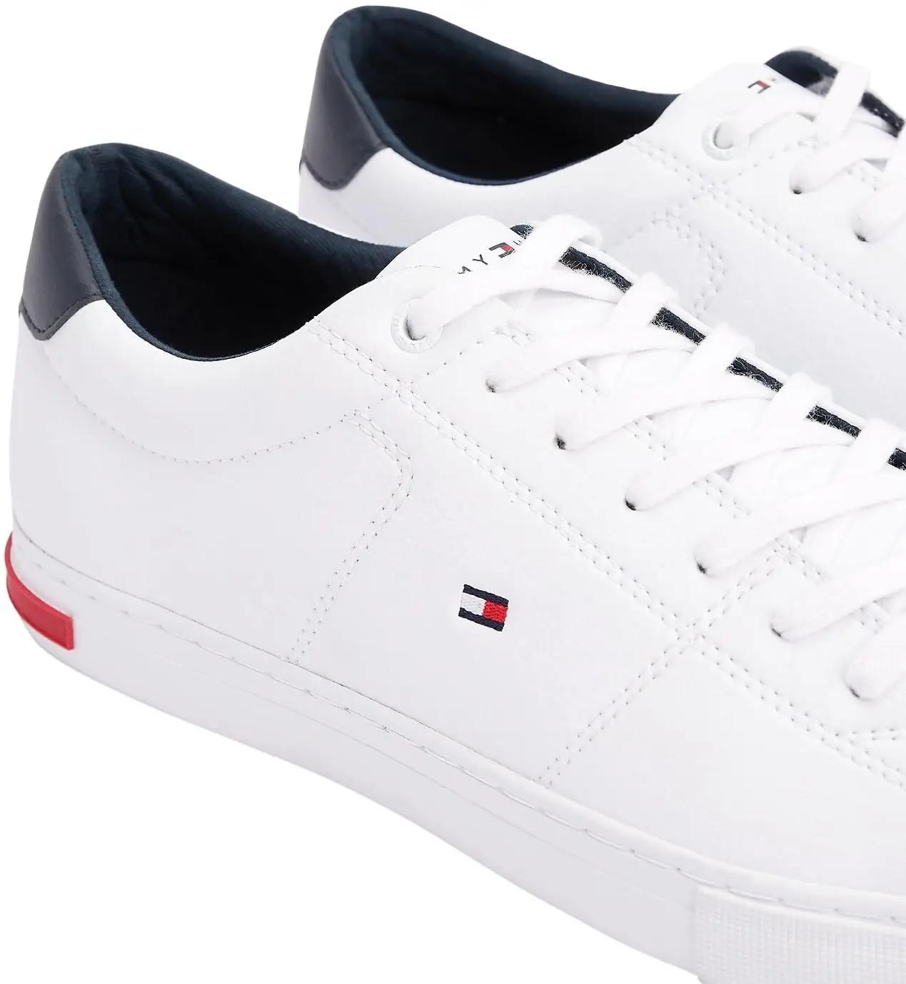Tommy Hilfiger nahast vabaajakingad — stiilne igapäevane valge – pilt 8