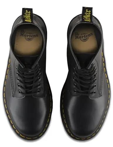 Dr. Martens nahast saapad — vastupidav ja stiilne kingitus – pakend ja tarvikud