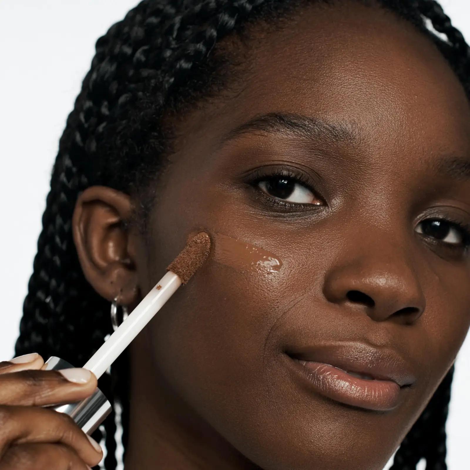 Clinique pehme 2-in-1 näokate ja peitekreem 30 ml – lisavaade