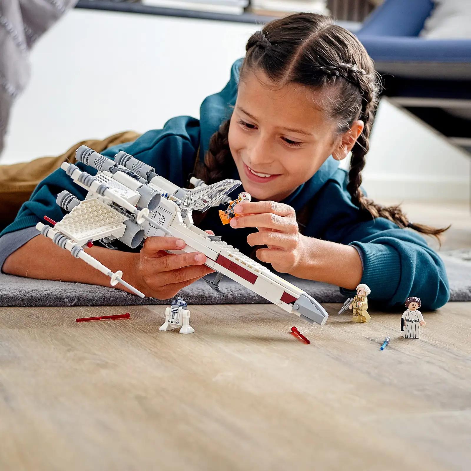 LEGO X-Wing ehitusmäng – detailne kosmoselaev ja figuurid – pilt 6