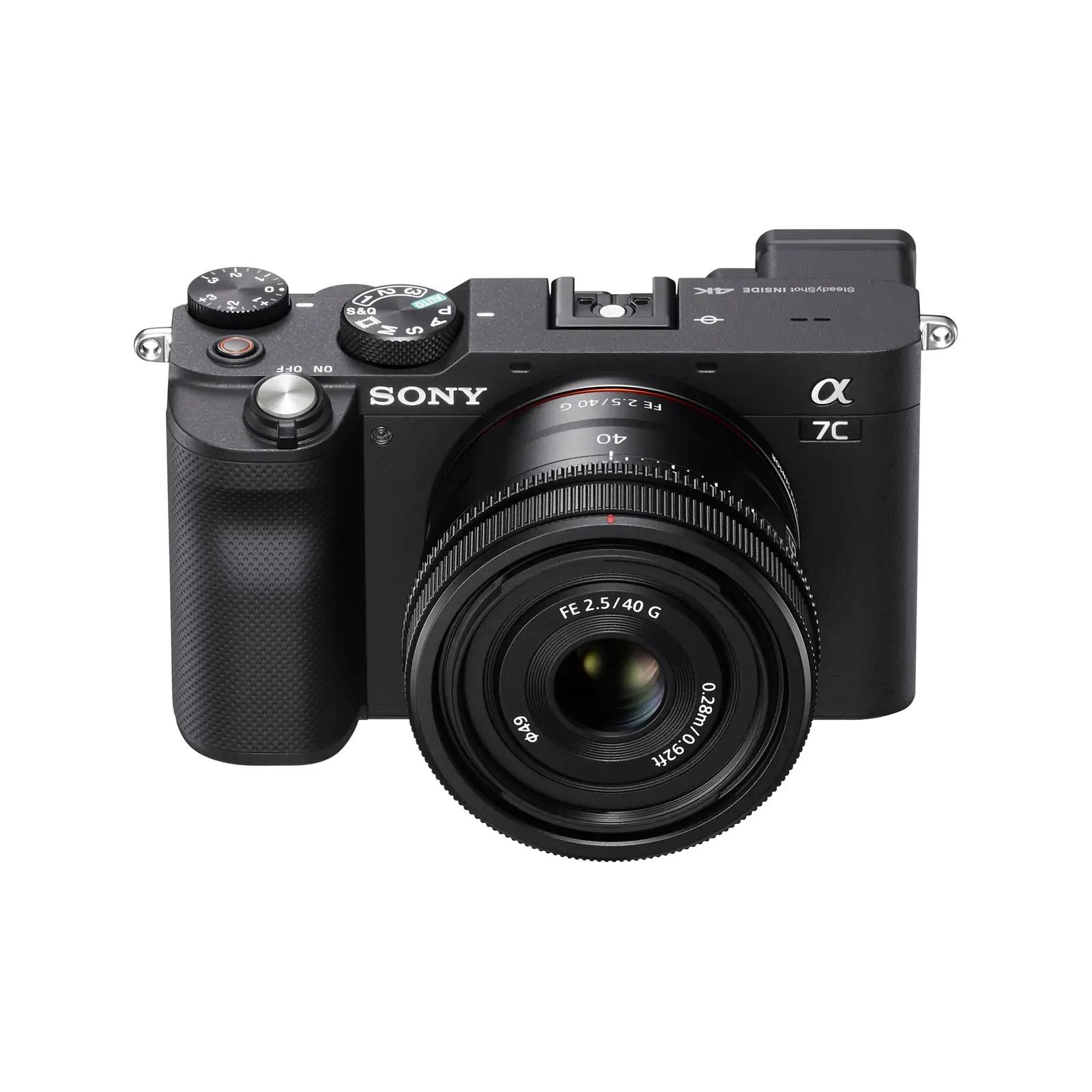 Sony kerge ja kompaktne FE 40mm F2.5 G – ideaalne portreeks – detailne vaade