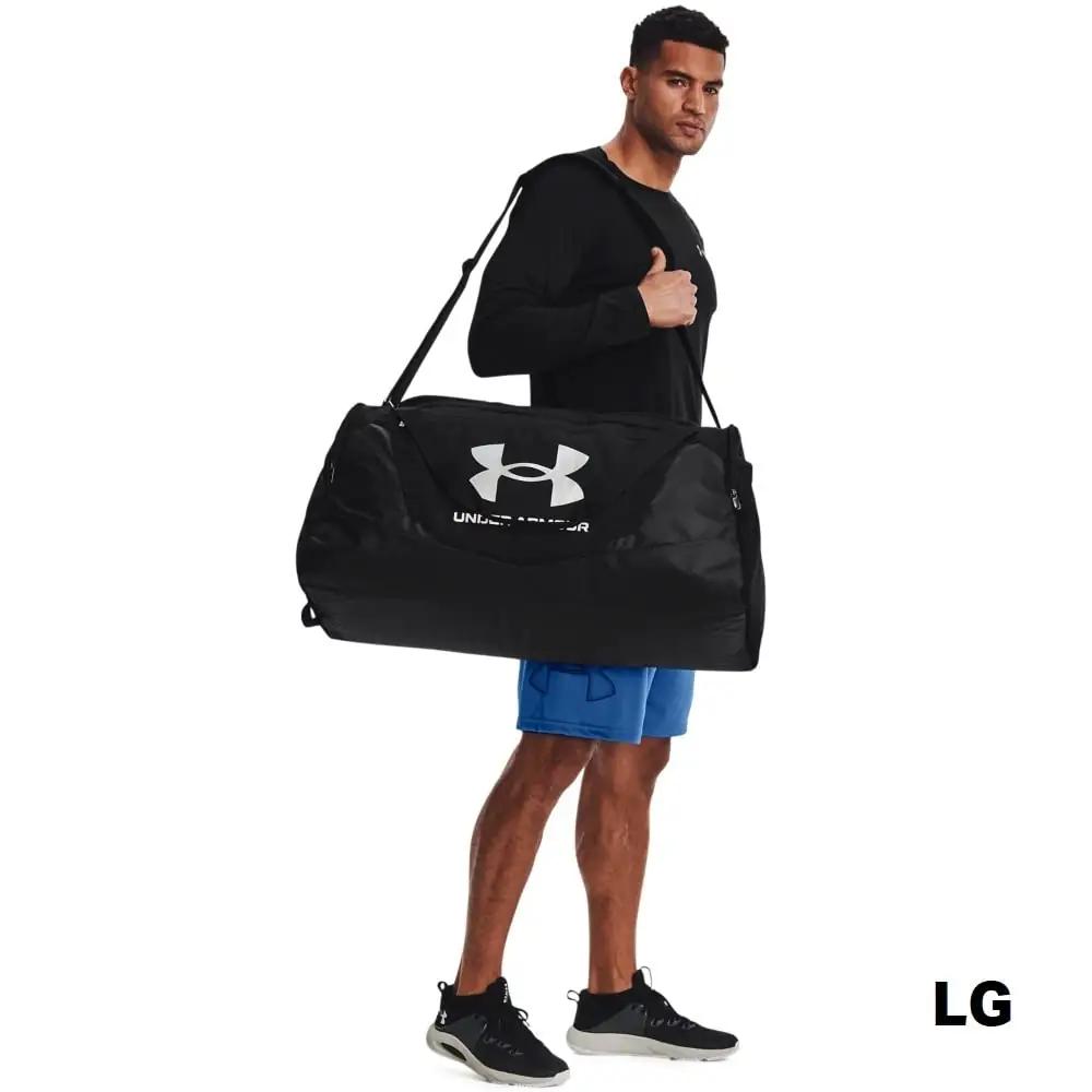 Under Armour vastupidav 101 L spordikott – veekindel kasutus – pakend ja tarvikud