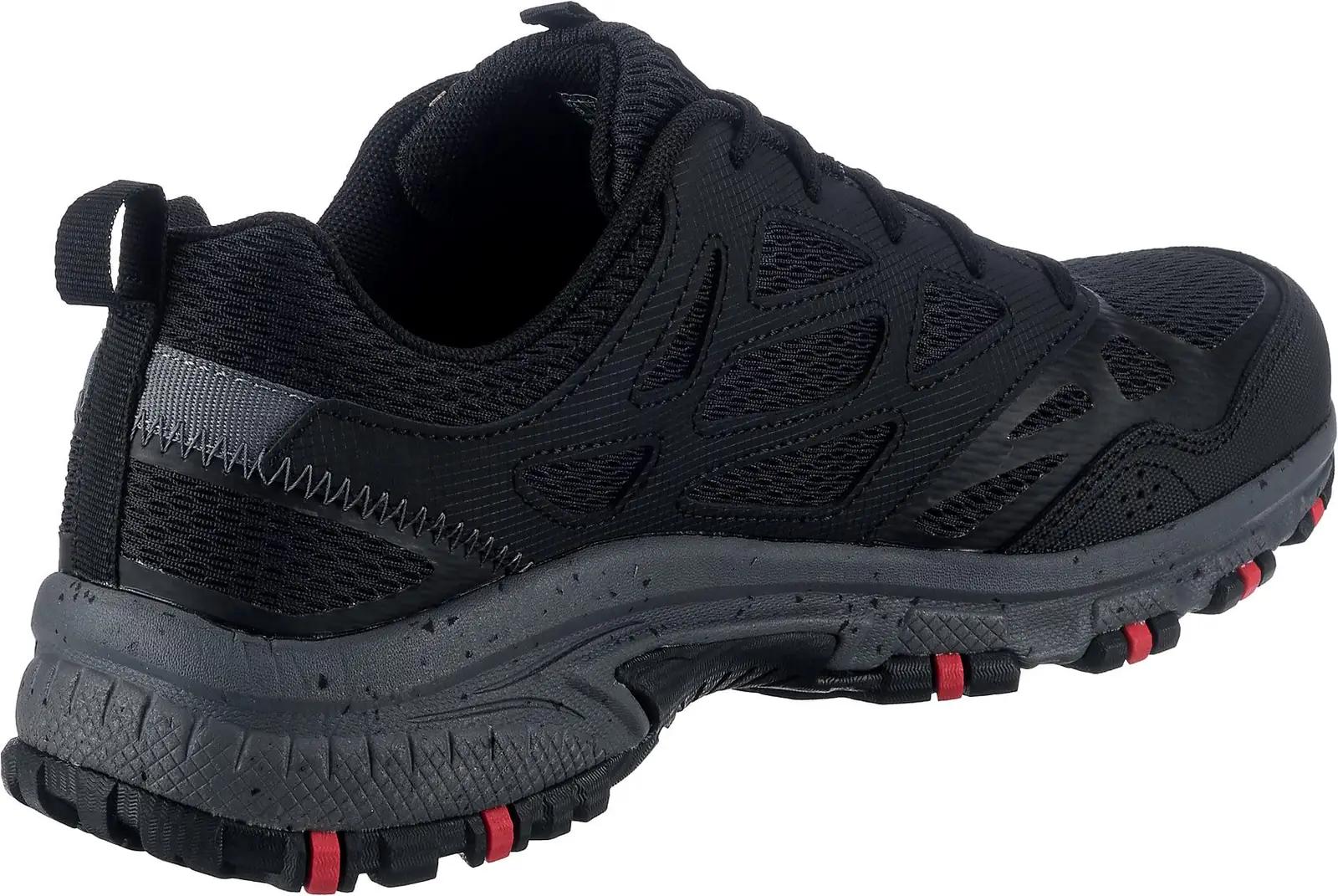 Skechers nahast vabaaja jalanõud Hillcrest – mugav ja vastupidav – kasutusnäide