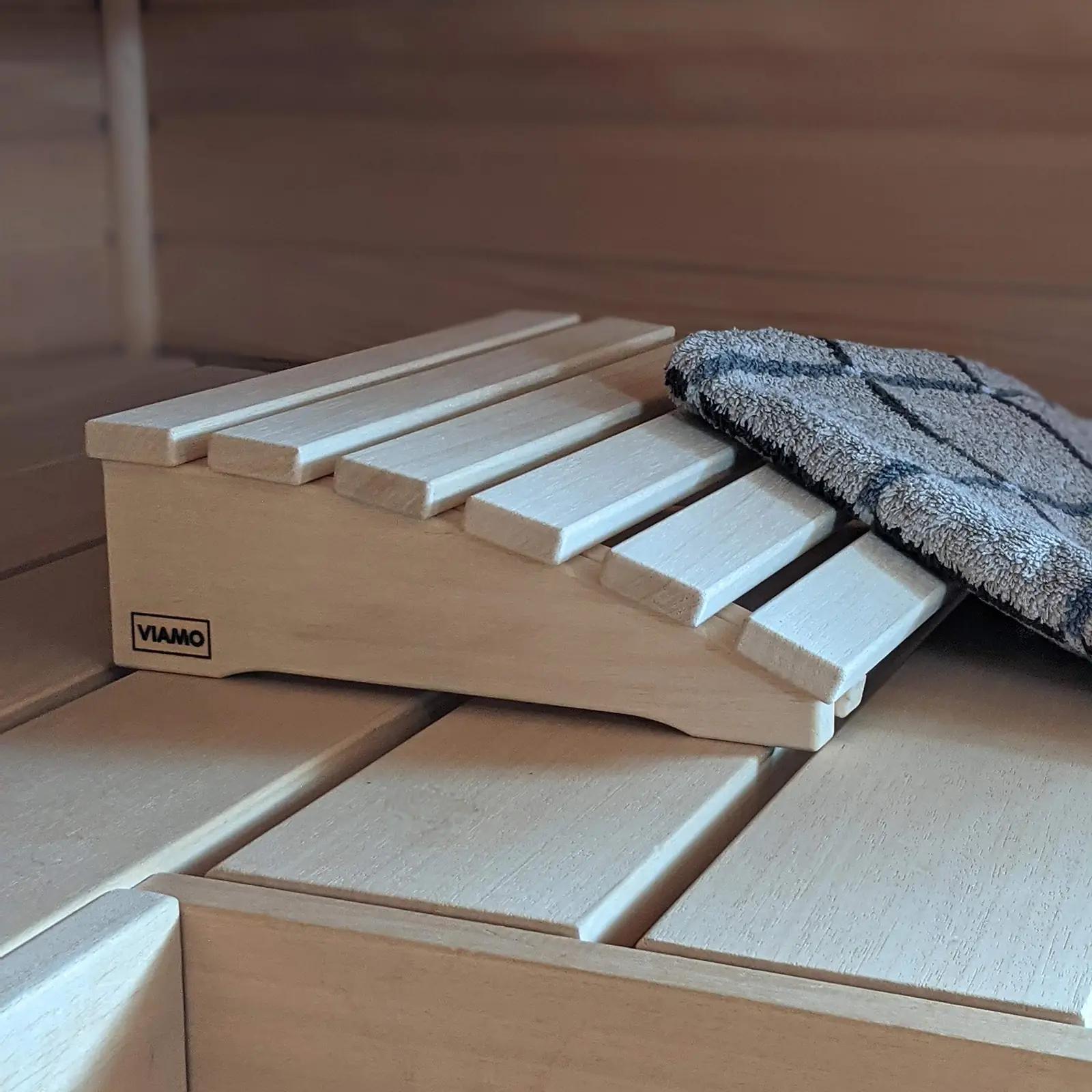 VIAMO sauna puitne kaelatoe komplekt – ergonoomiline Abachi – kasutusnäide