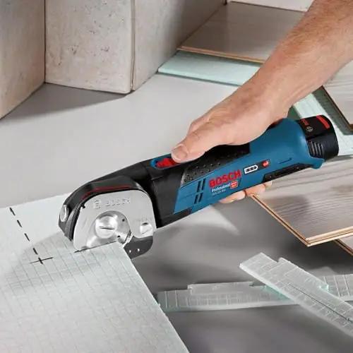 Bosch Professional 12V akuga universaalsaksete – kasutusnäide