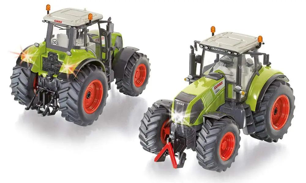Siku metallist puldist juhitav Claas Axion 850 traktor – kasutusnäide