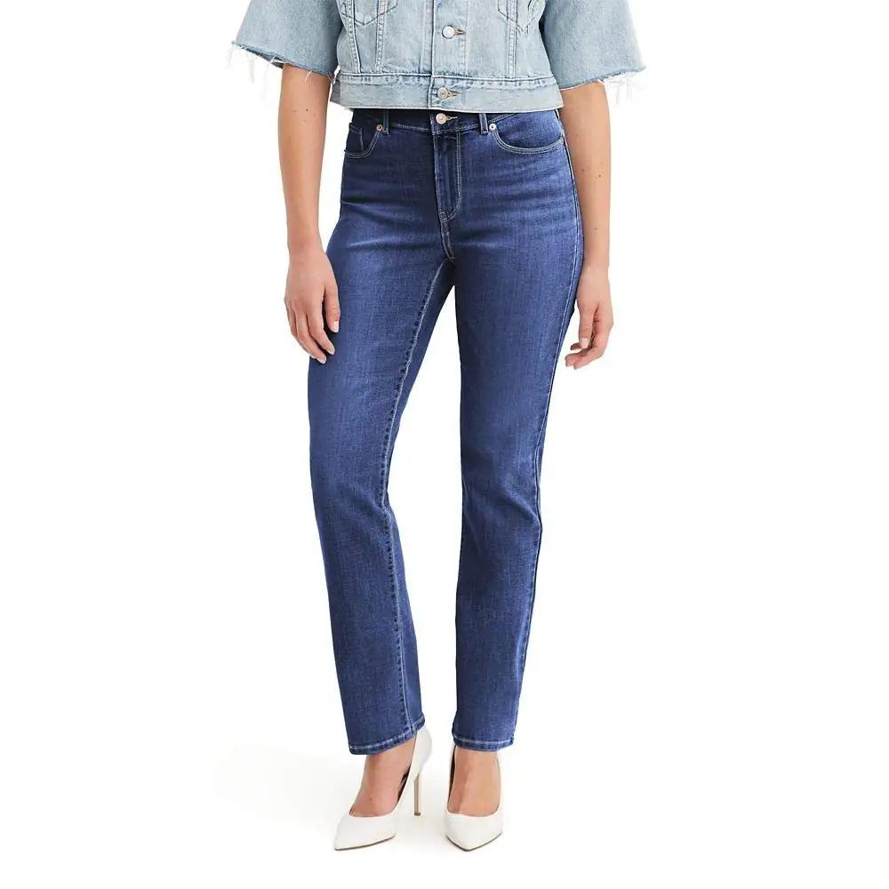 Levi’s klassikalised teksad – mugav cotton straight stiil