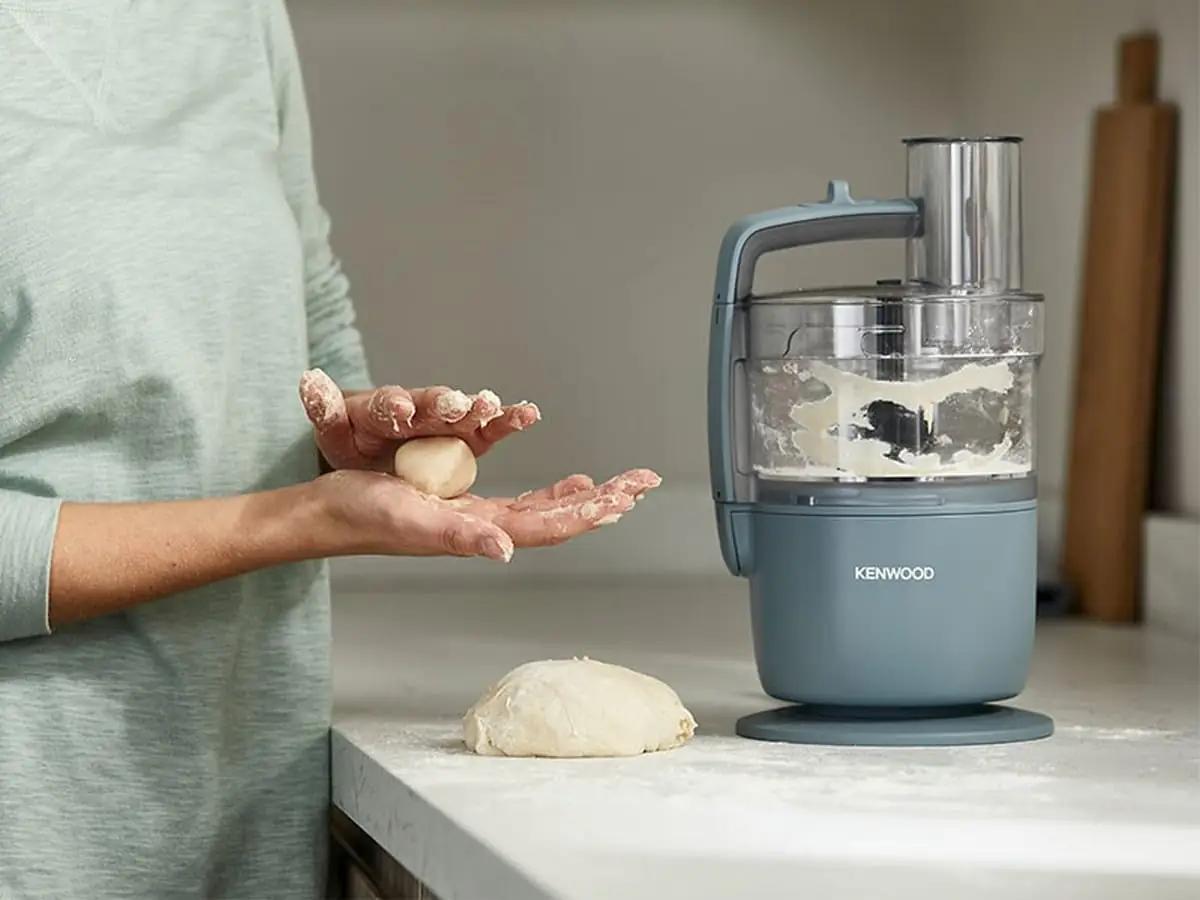 Kenwood köögikombain 650W — mitmeotstarbeline jahvatamine ja – lisavaade