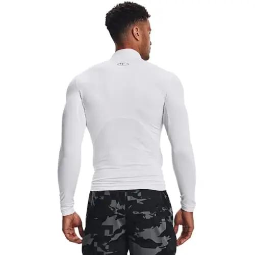Under Armour hingav spordipluus valgest materjalist – mugav M – detailne vaade