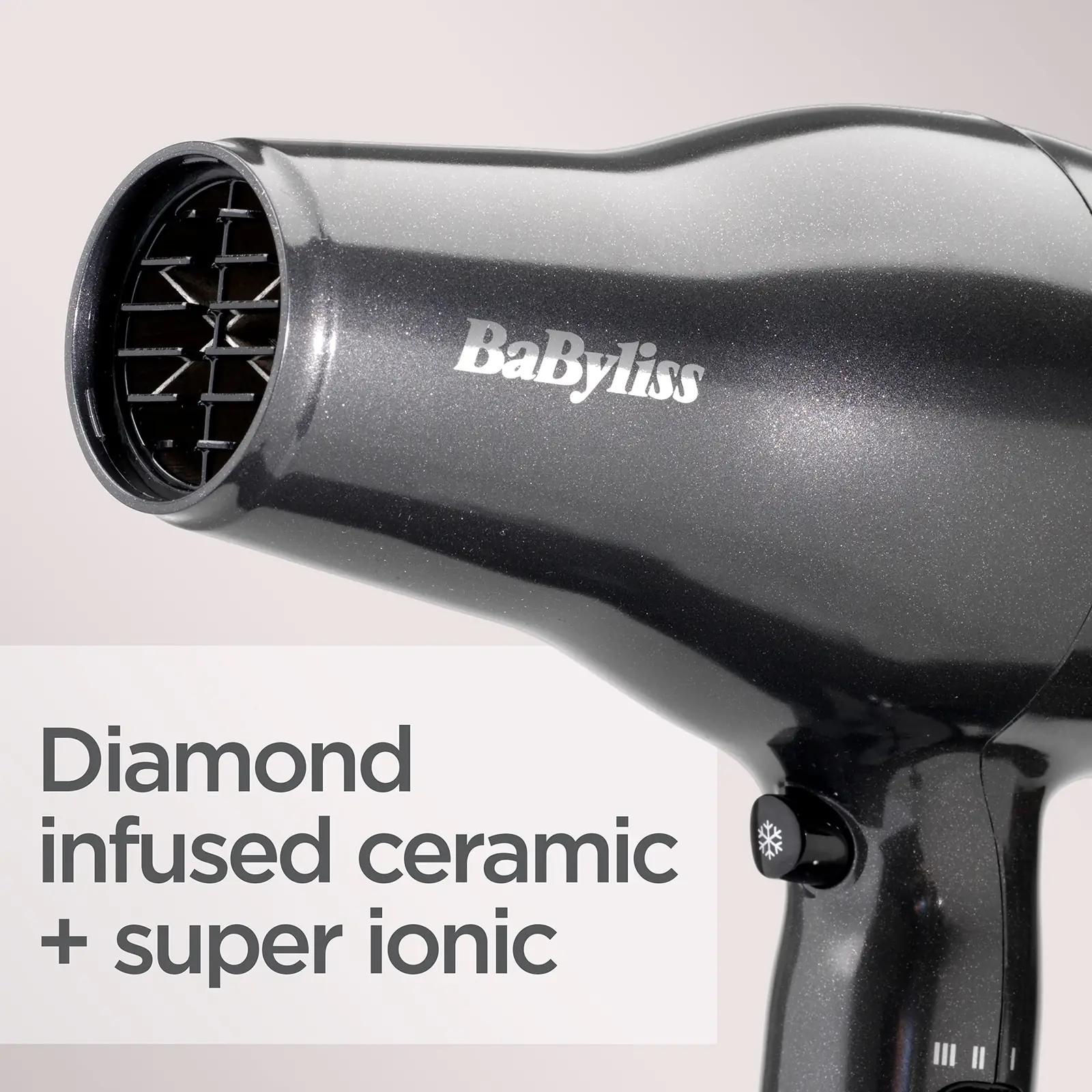 BaByliss keramiik-kuivati 2300 W – kiire stiil ja hooldus – kasutusnäide