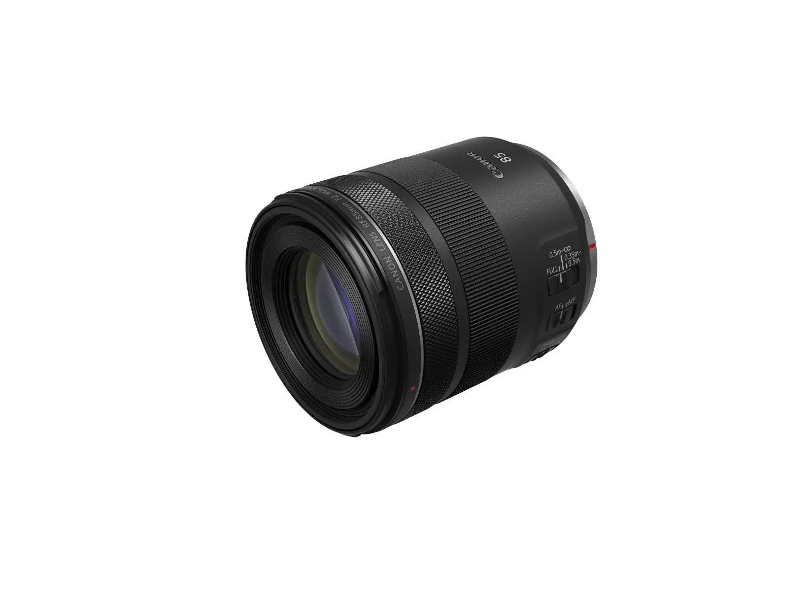 Canon RF 85mm F2 – kvaliteetne portree- ja makroobjektiiv – pakend ja tarvikud