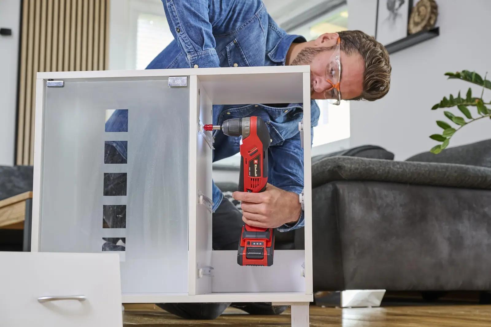 Einhell nurkpuur/keeraja — kompaktne 18 V Power X-Change tööriist – kasutusnäide