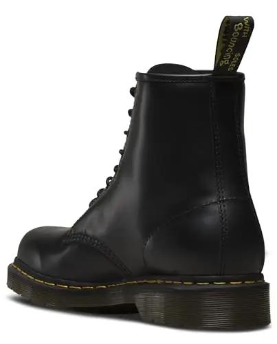 Dr. Martens nahast saapad — vastupidav ja stiilne kingitus – lisavaade