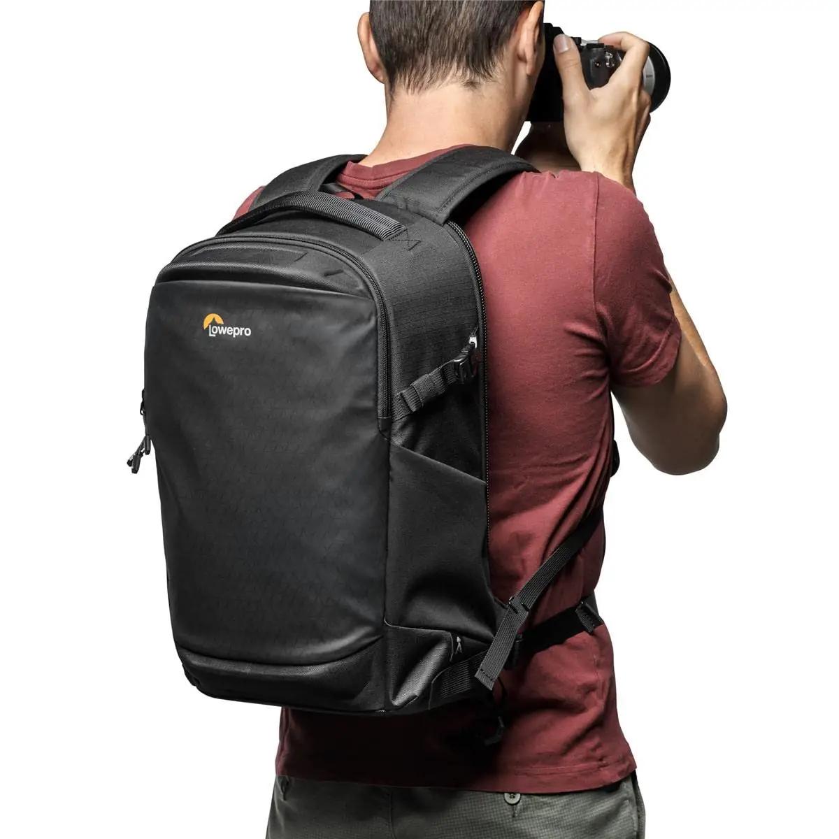 Lowepro kerge polüesterkaamera seljakott – sobib reisiks – detailne vaade