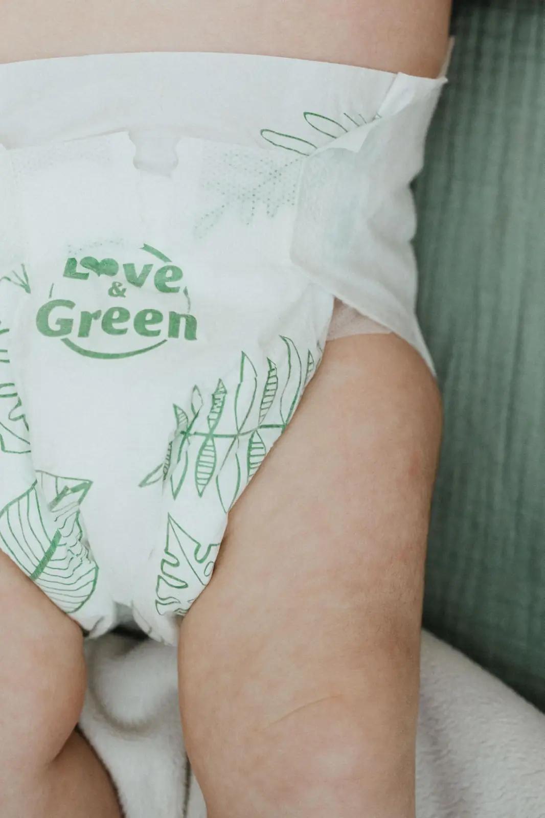 Love & Green hüpoallergilised ühekordsed beebipüksid, mugavus – pilt 9