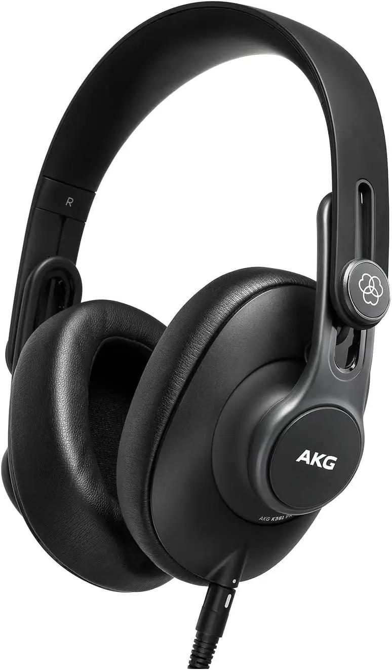 AKG kerge ja isolatsiooniga stuudiokuularid – mugav kaasas kanda